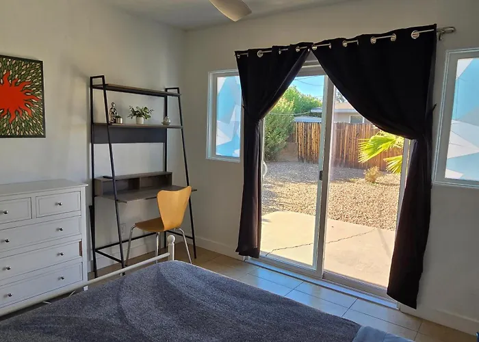Zzz Msg For 5 Percent Off Zzz 3bed 1bath Kingkingqueenbeds House Midtownphx Apartment Phoenix